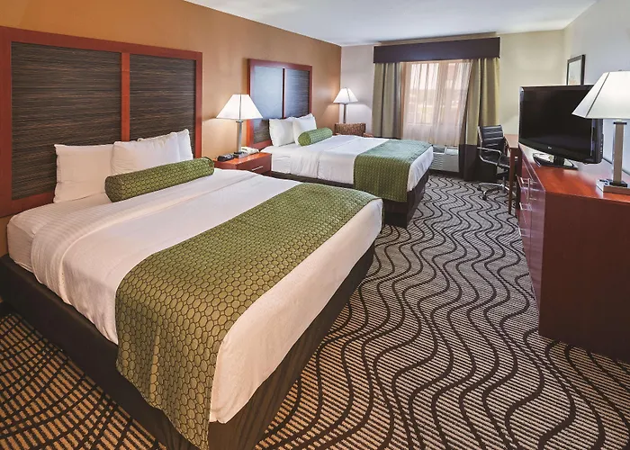 La Quinta By Wyndham Midwest City - Tinker Afb