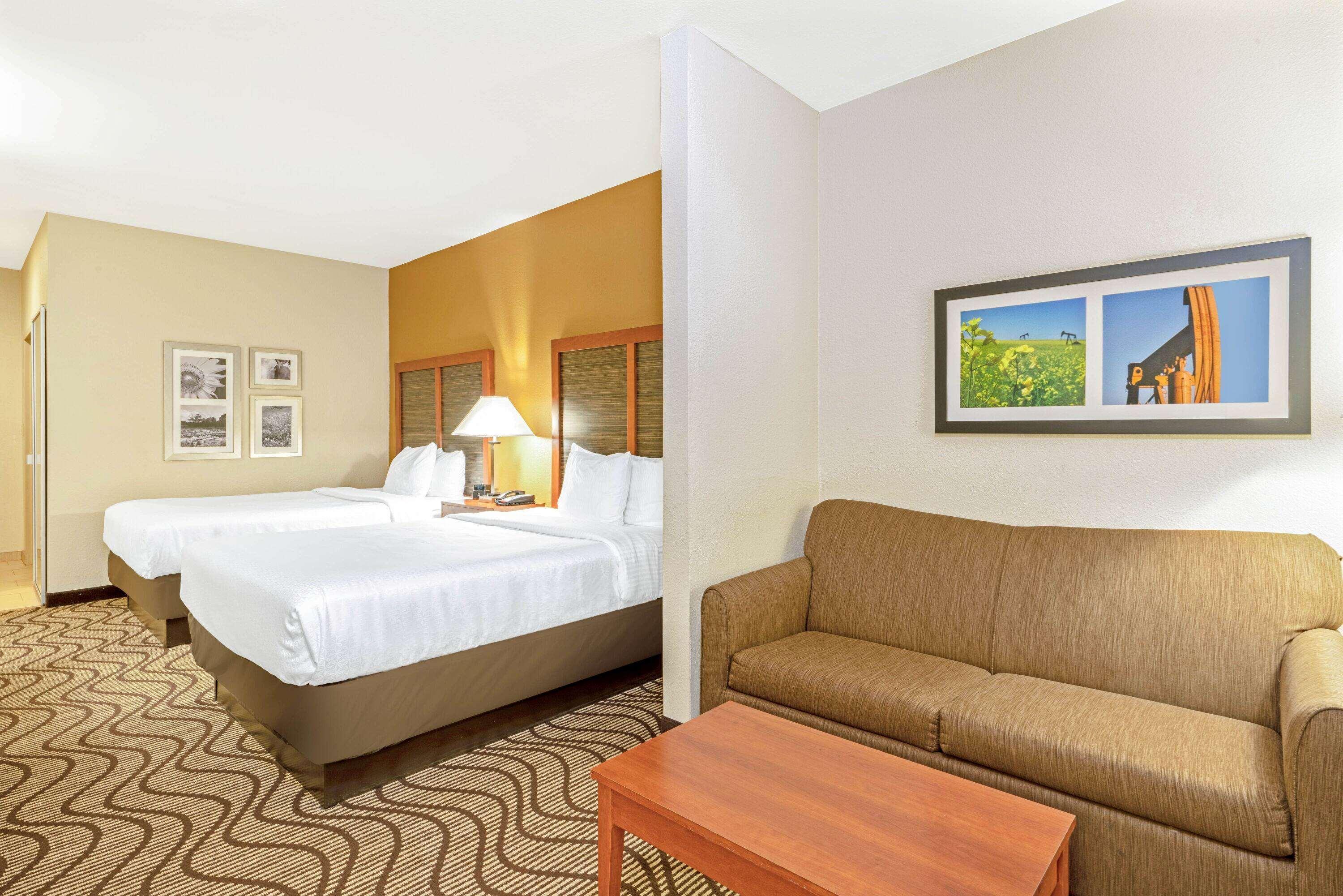 Hotel La Quinta By Wyndham Midwest - Tinker Afb 3*