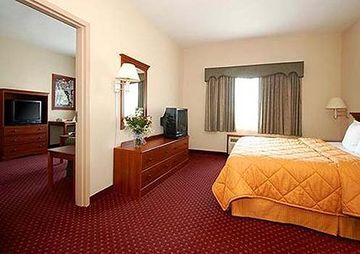 La Quinta By Wyndham Midwest - Tinker Afb