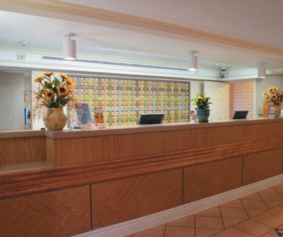 La Quinta By Wyndham Midwest - Tinker Afb Hotel Midwest City